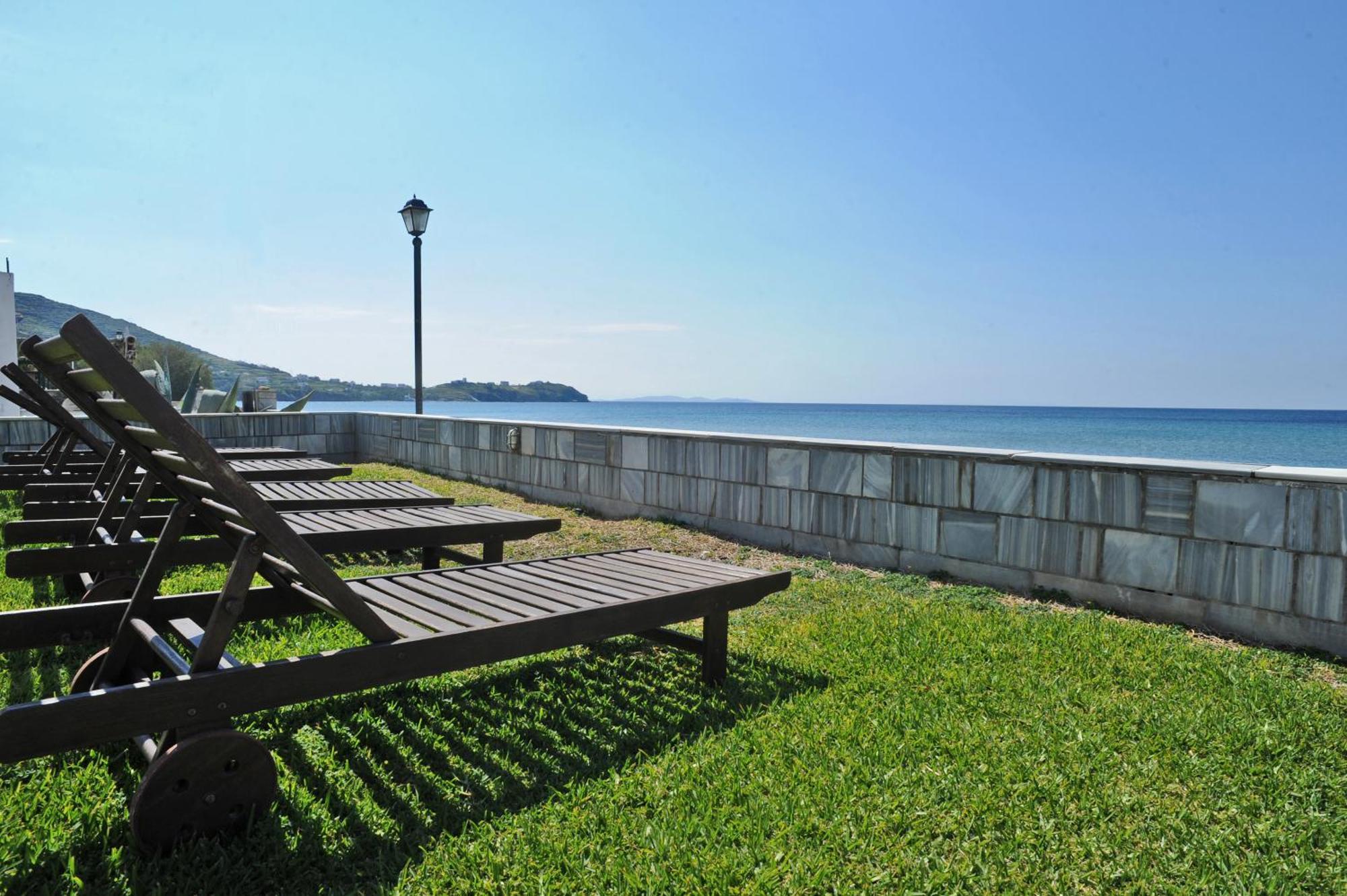 Kionia Apartments Luaran gambar